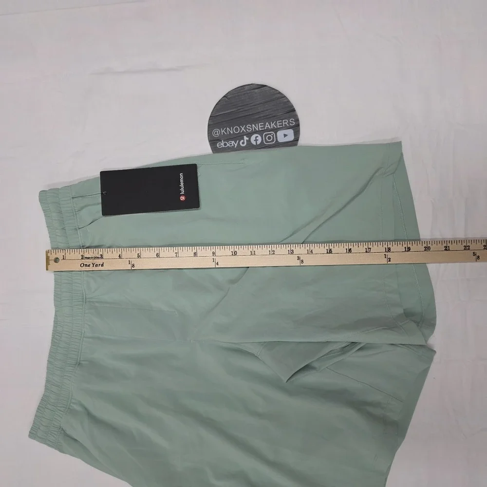 Lululemon Pace Breaker Short 9